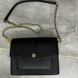 NWOT Tory Burch crossbody bag with chain strap